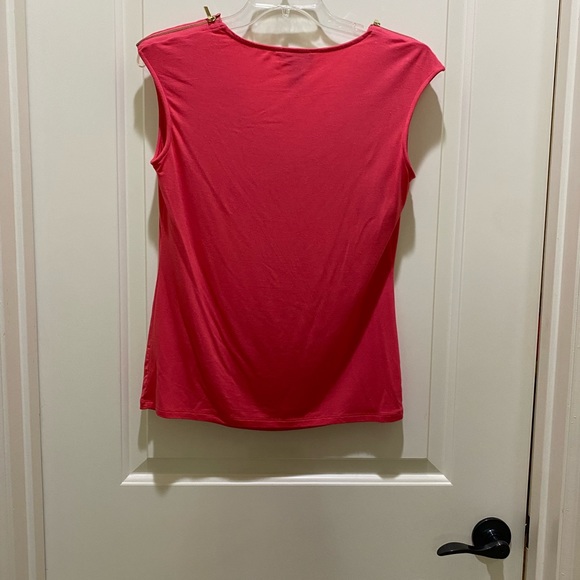 Melon colored size small top - Picture 4 of 4